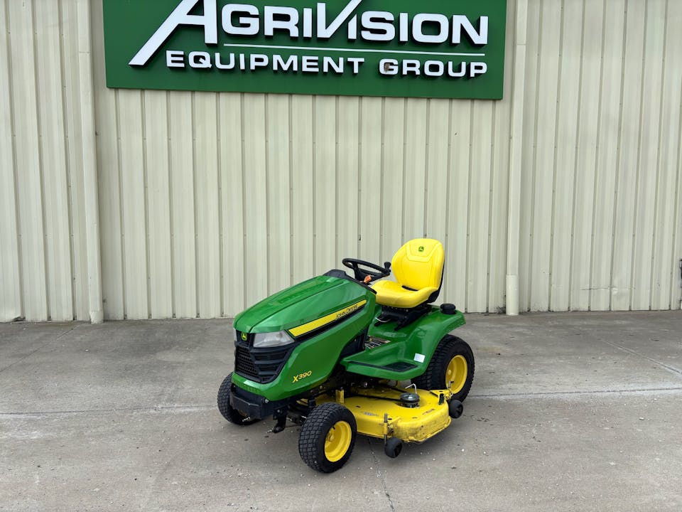 John Deere X390