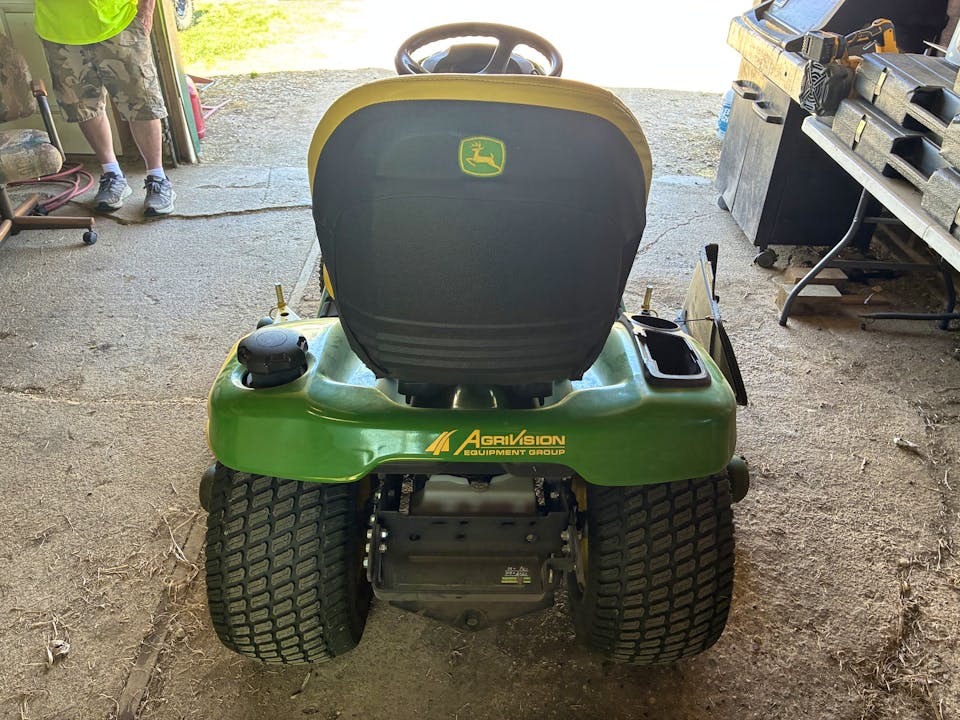 John Deere X390