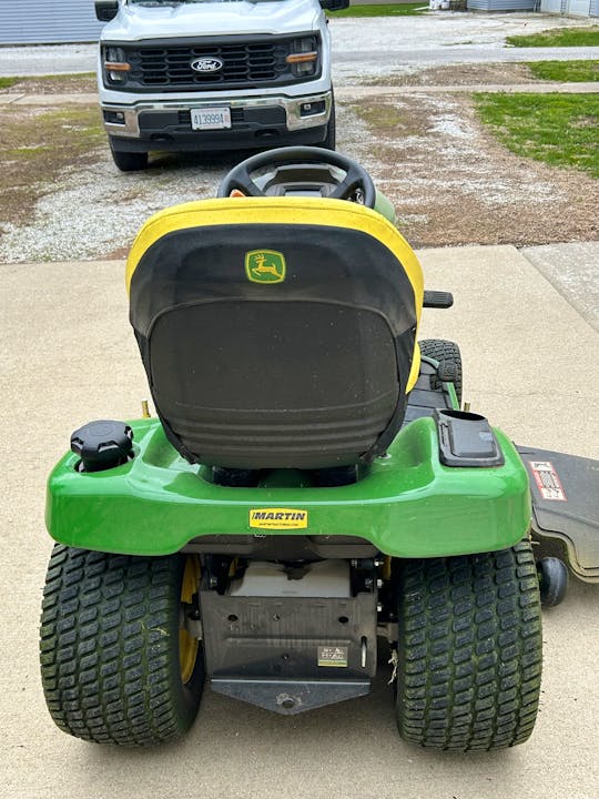 John Deere X390