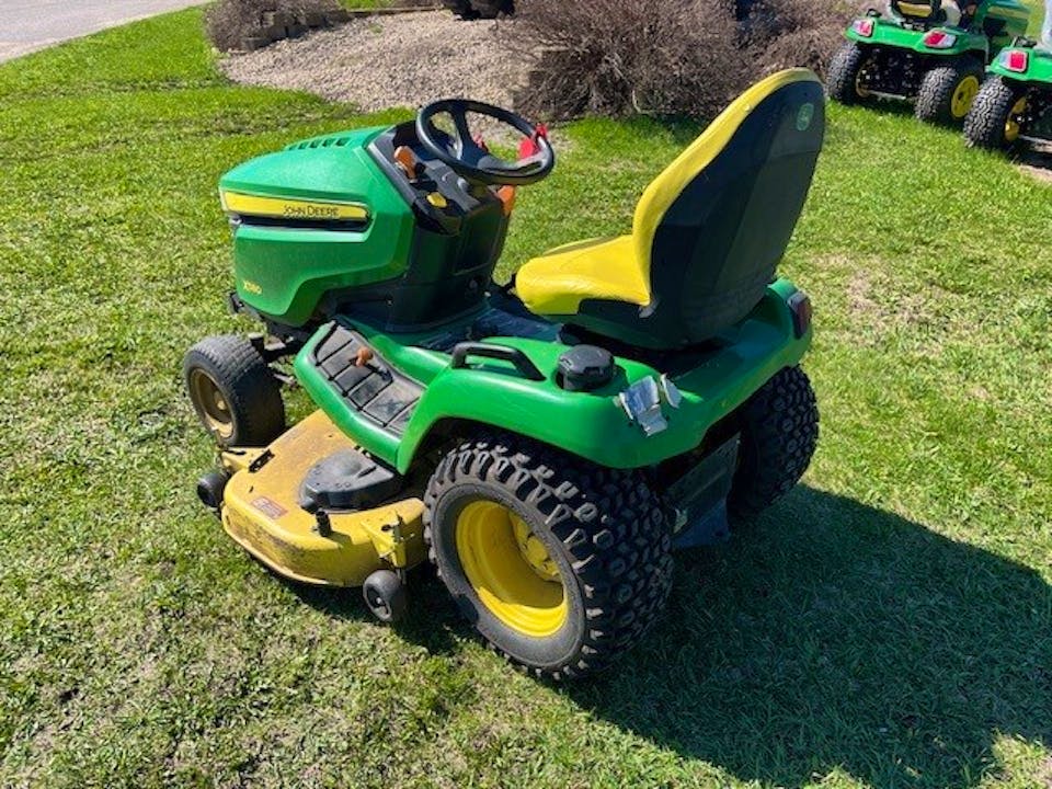 John Deere X580