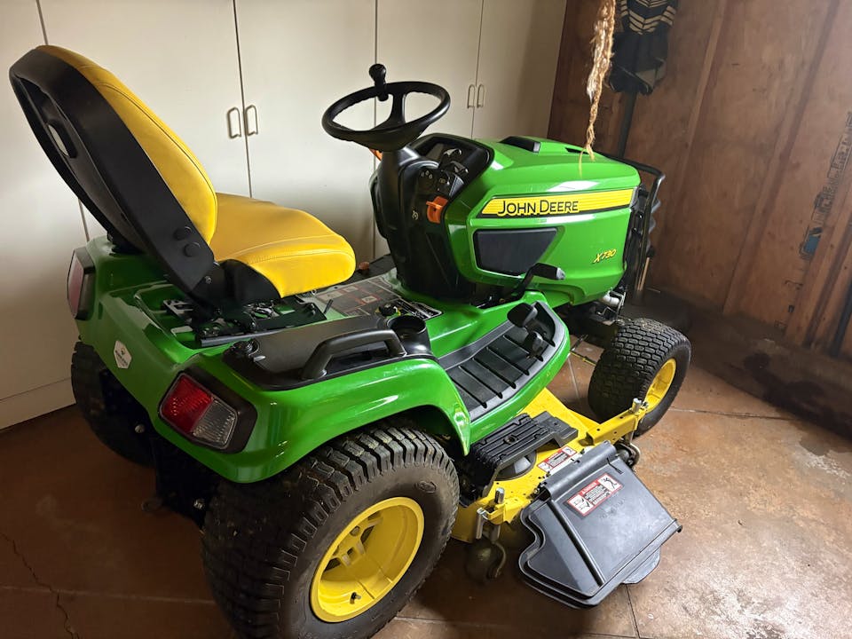 John Deere X730