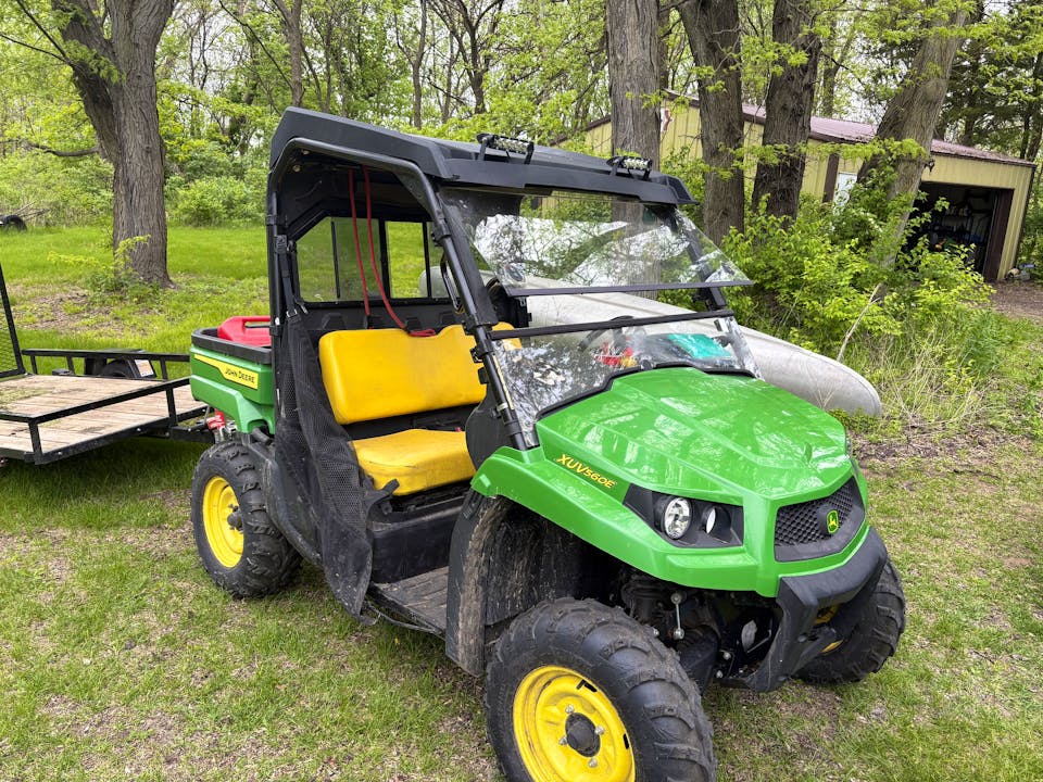 John Deere XUV560E