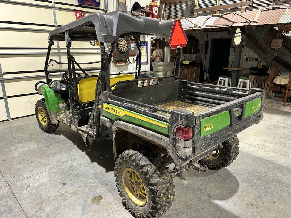 John Deere XUV825M