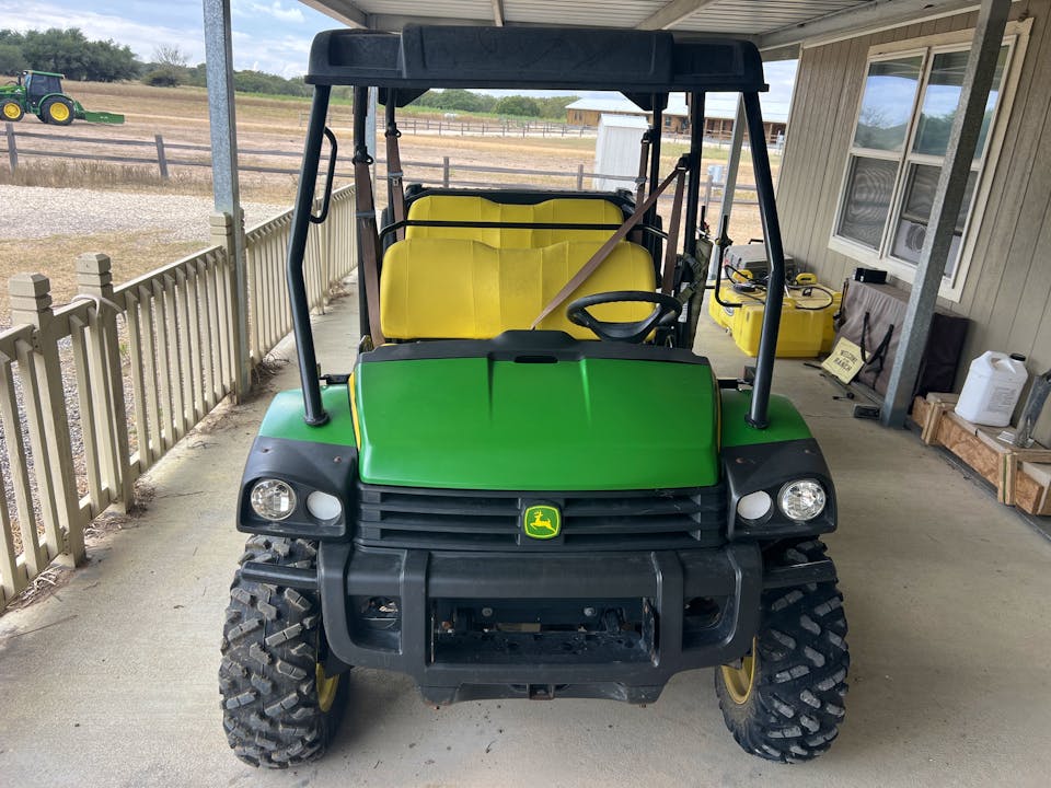 John Deere XUV825M S4