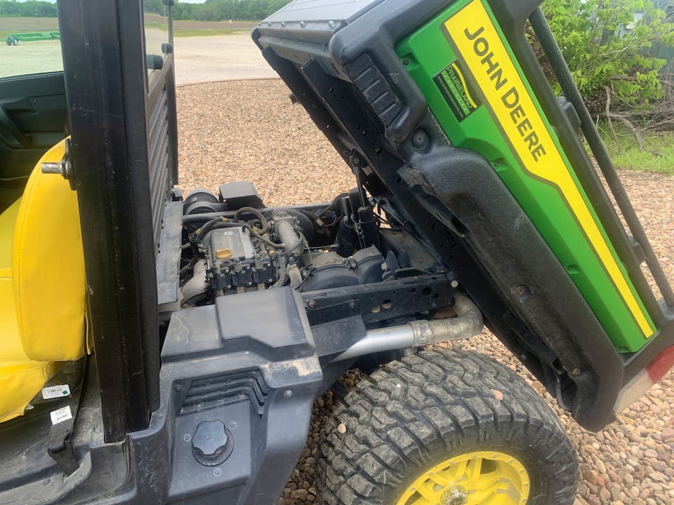 John Deere XUV835M