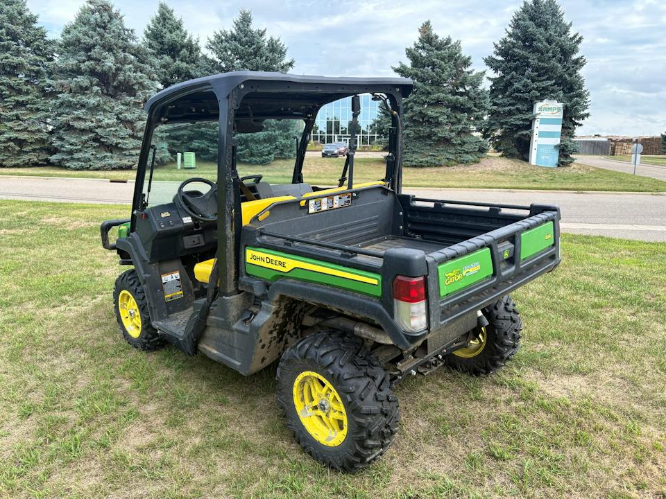 John Deere XUV835M