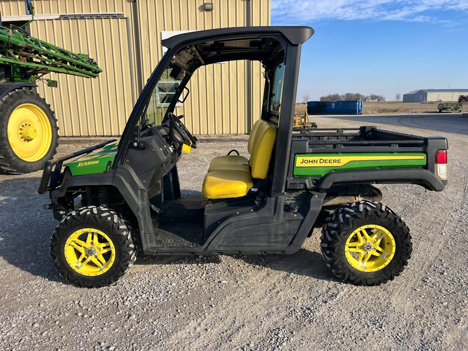 John Deere XUV835M