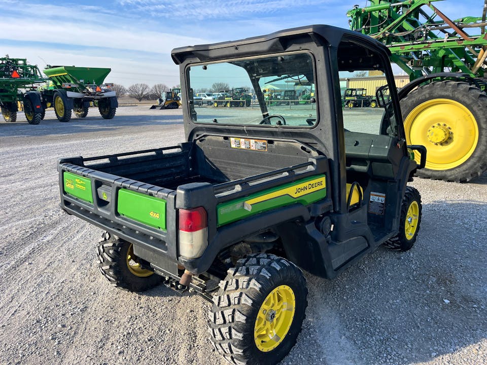 John Deere XUV835M