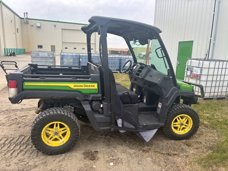 John Deere XUV835M