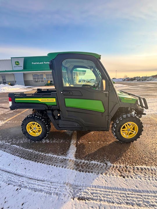 John Deere XUV835R
