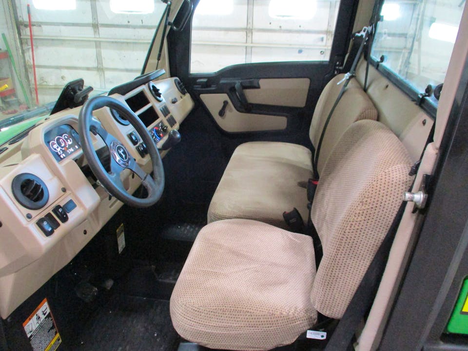 John Deere XUV835R