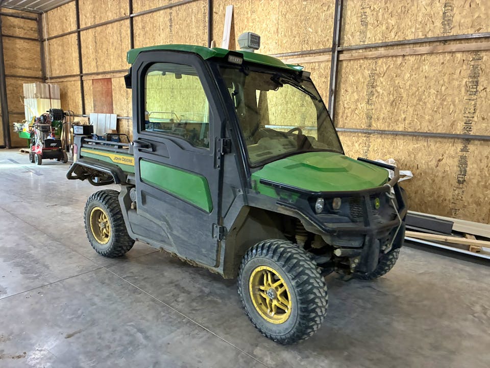 John Deere XUV835R