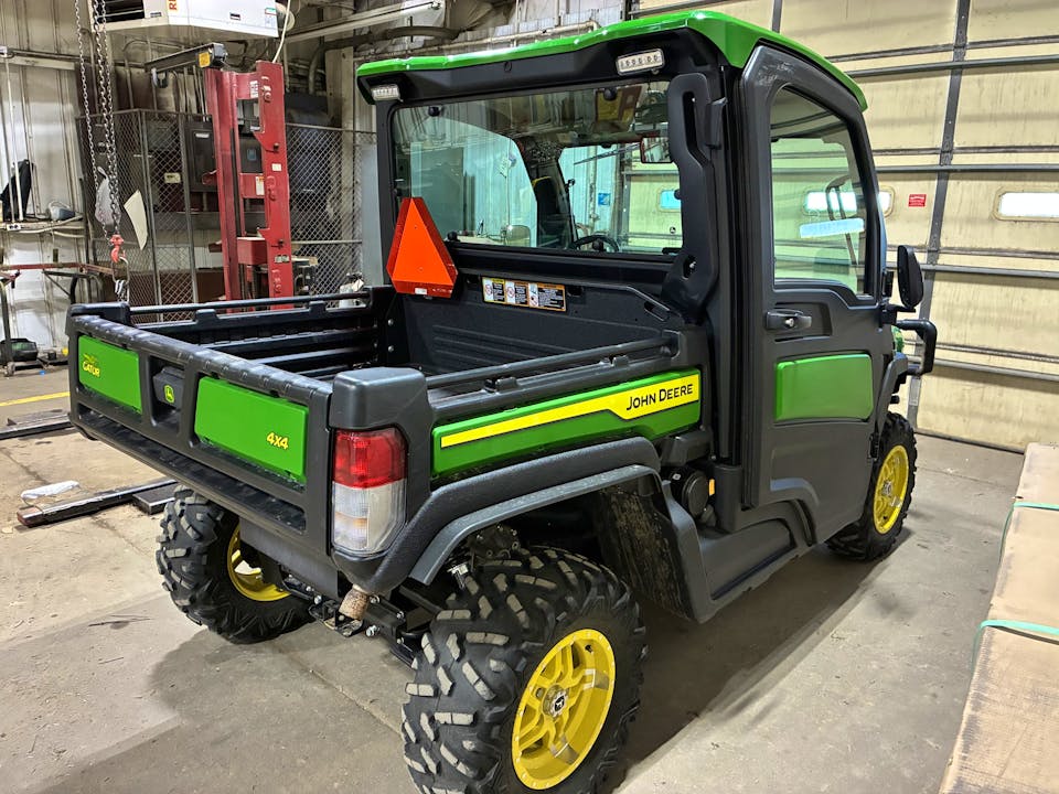 John Deere XUV835R