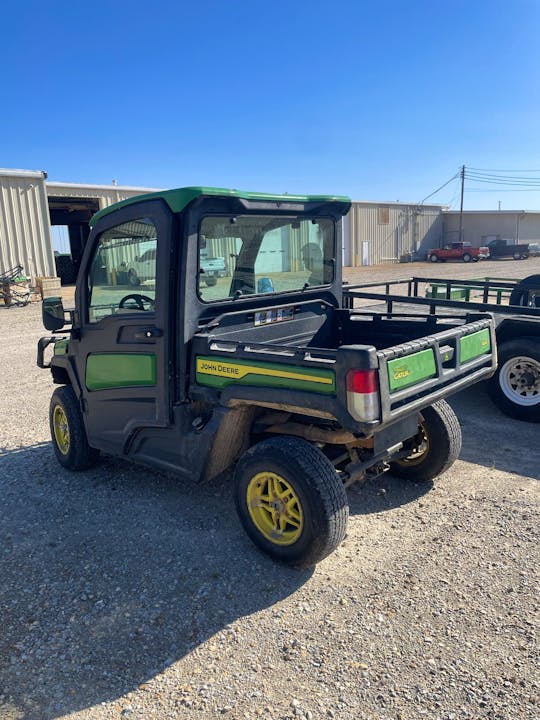 John Deere XUV835R
