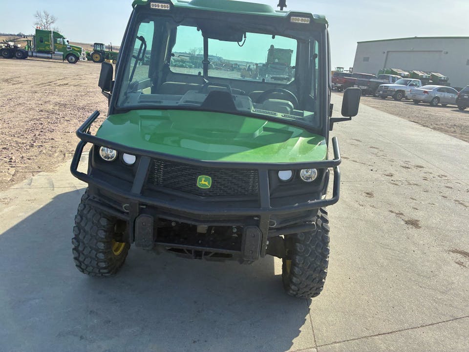 John Deere XUV835R