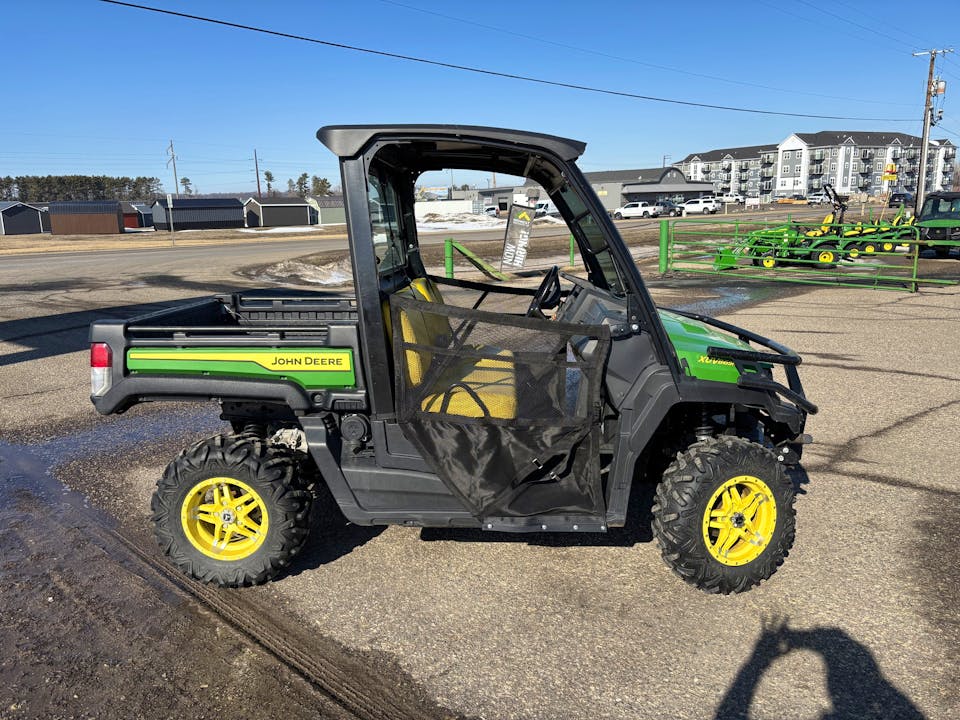 John Deere XUV865M