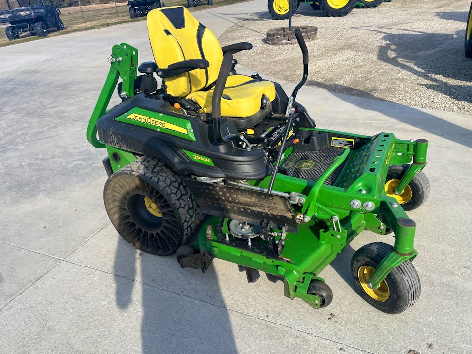 John Deere Z930M