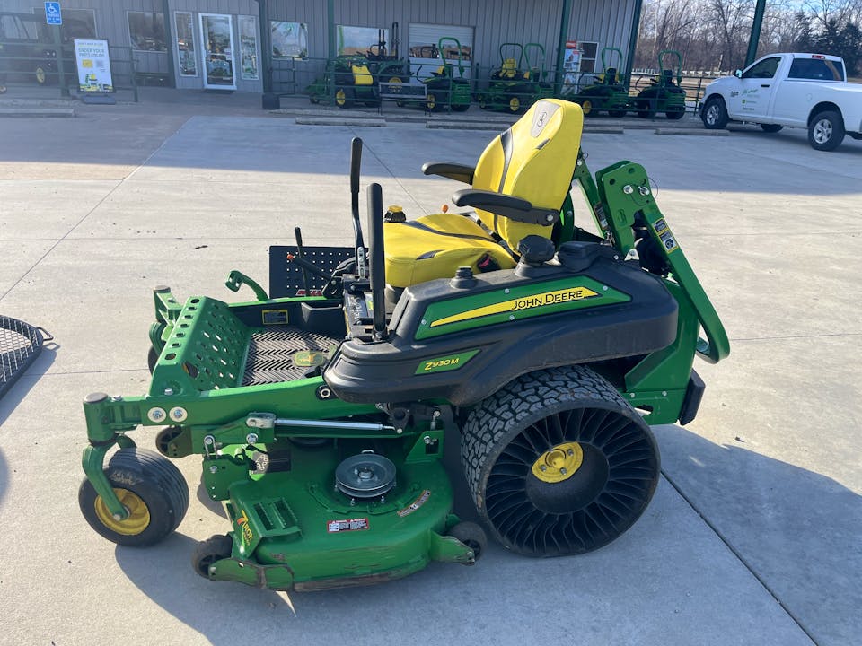 John Deere Z930M