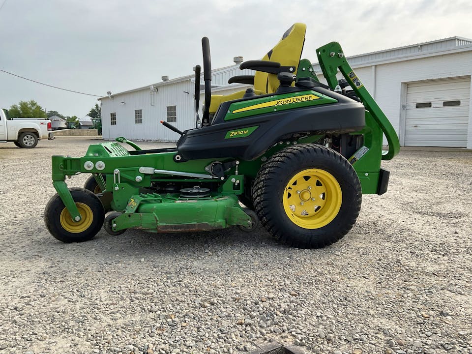 John Deere Z930M