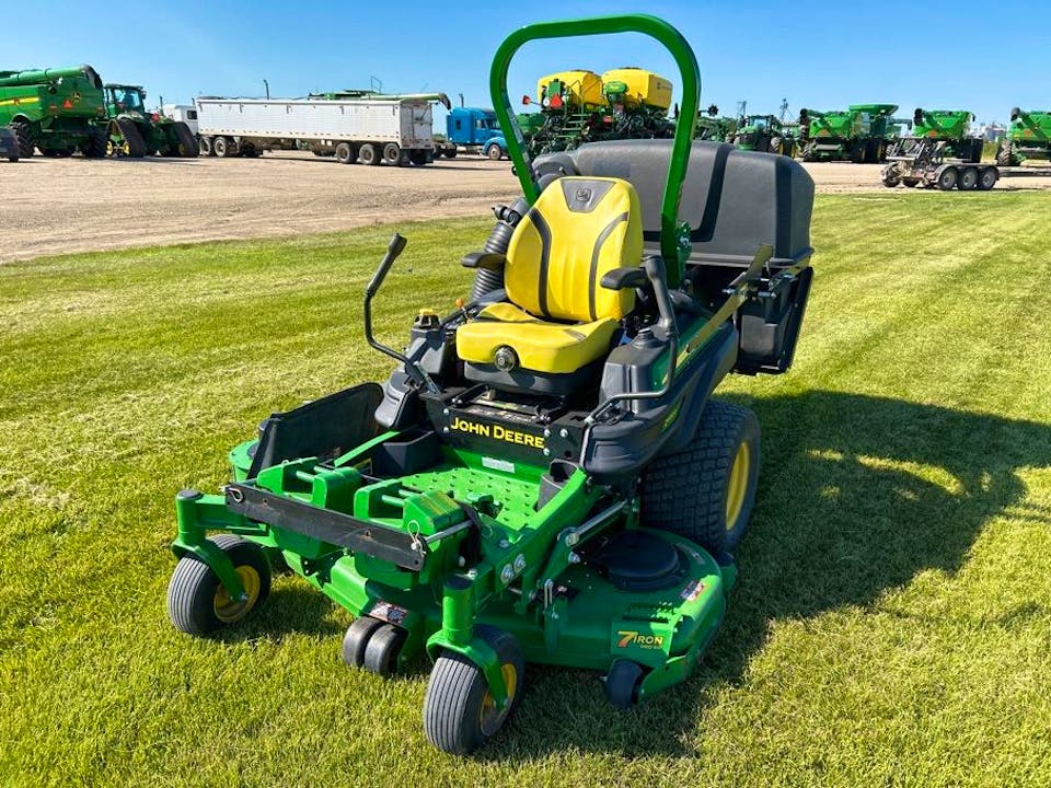 John Deere Z930R