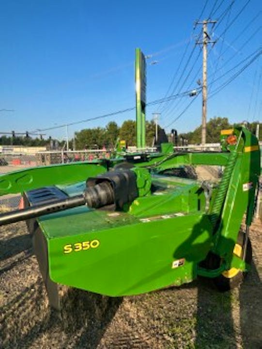 John Deere s350