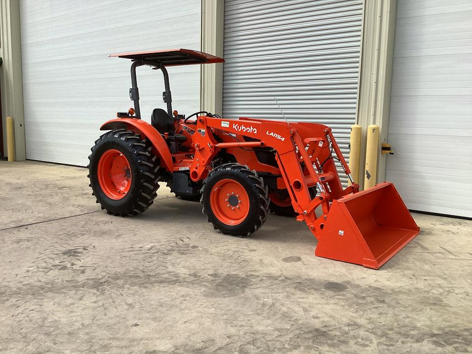 Kubota M5660