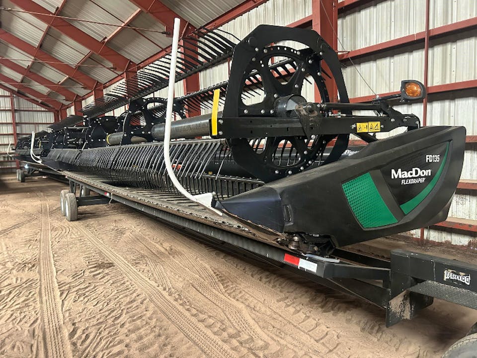 MACDON FD135