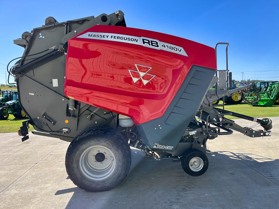 Massey Ferguson RB4180V