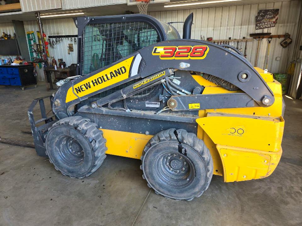 New Holland L328