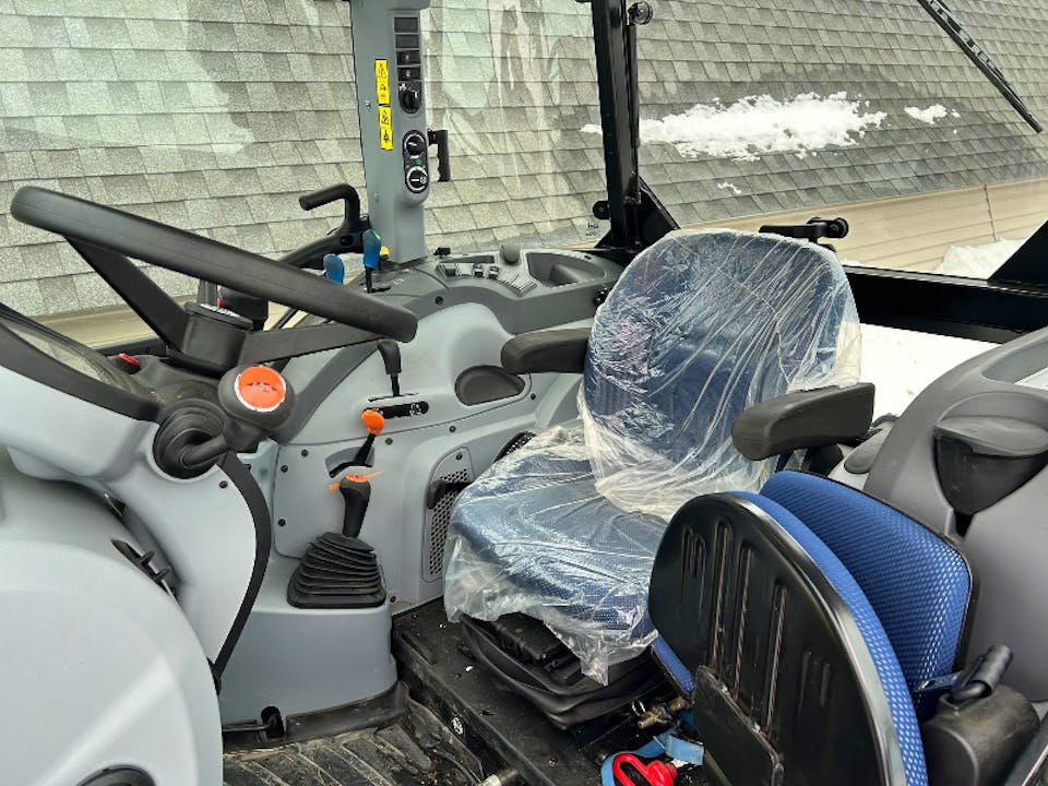 New Holland POWERSTAR 120