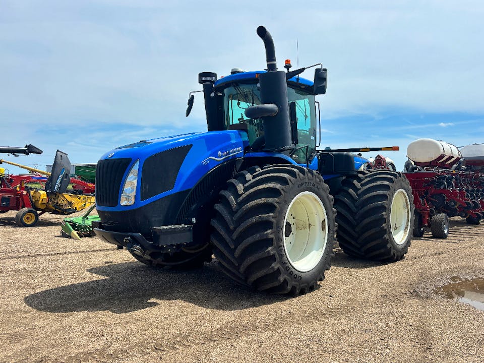 New Holland T9565