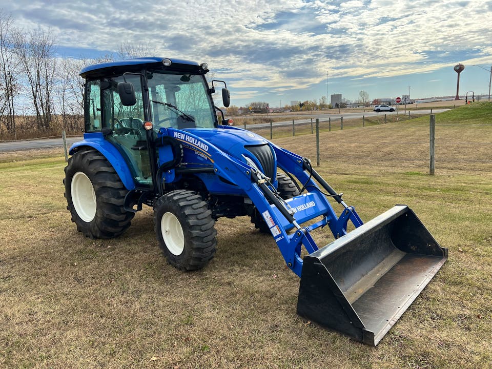 New Holland Boomer 55 T4B