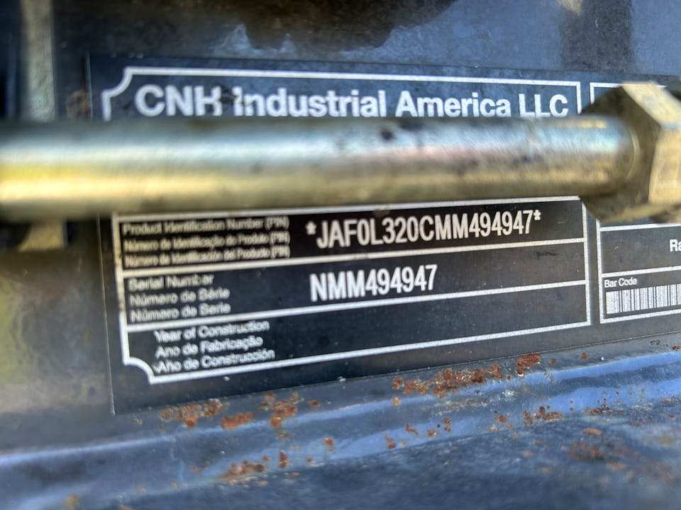 New Holland L320