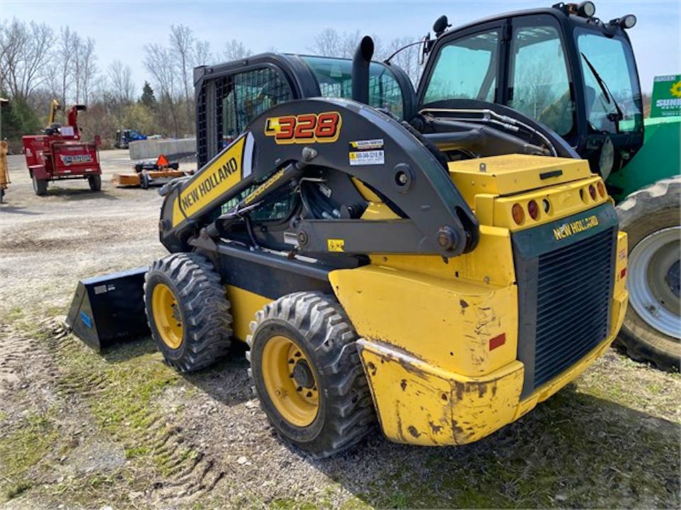 New Holland L328