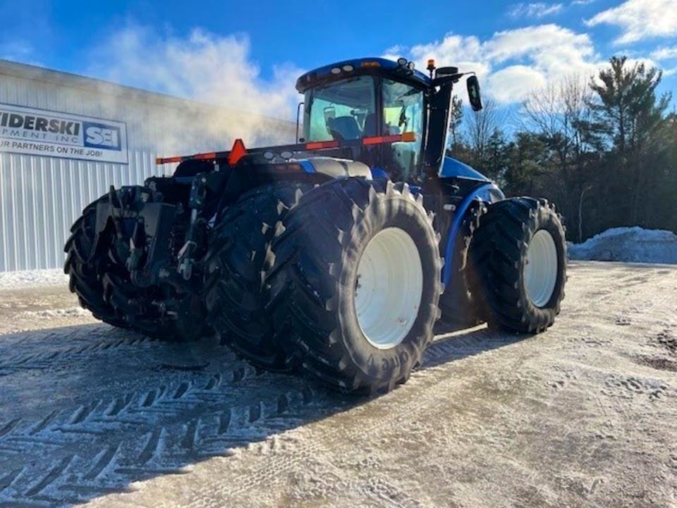New Holland T9.600