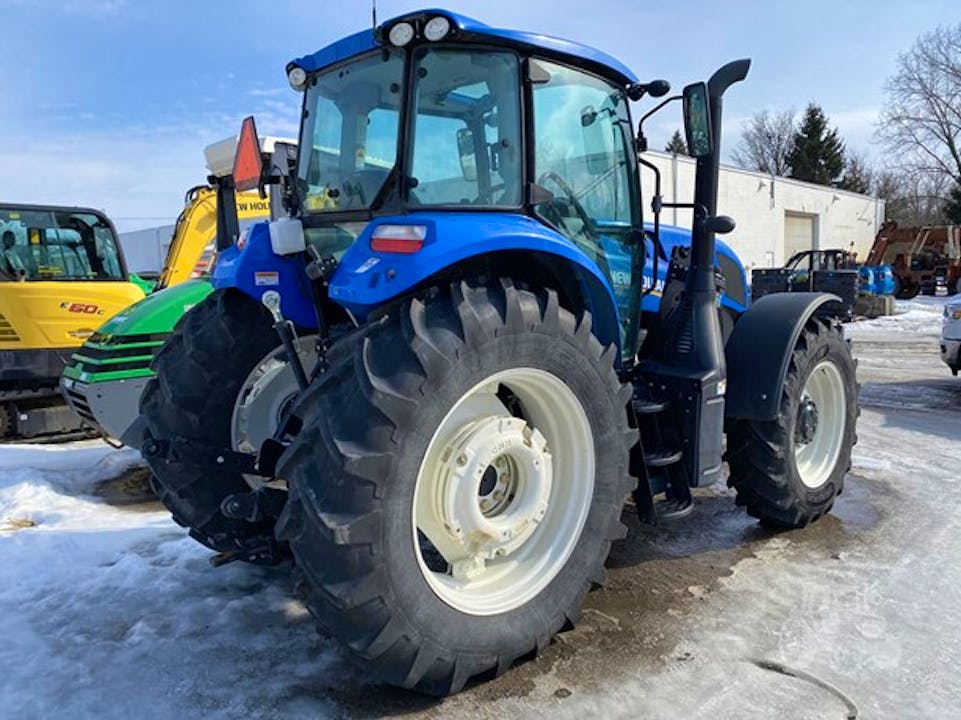 New Holland TS6.120
