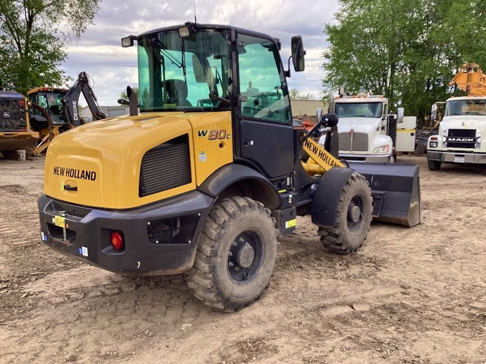 New Holland W80C