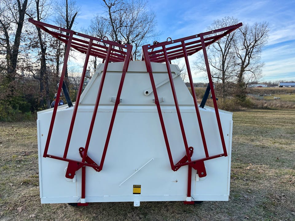 Patriot 150 CREEP FEEDER ON WHEELS W GATES