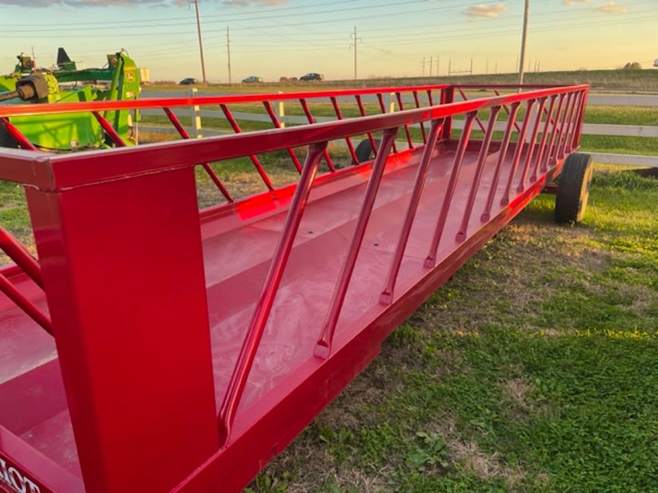 Patriot BF24E 24' E CLASS BALE FEEDER W TROLLEY FRONT