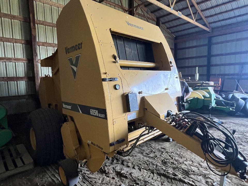 VERMEER 605N