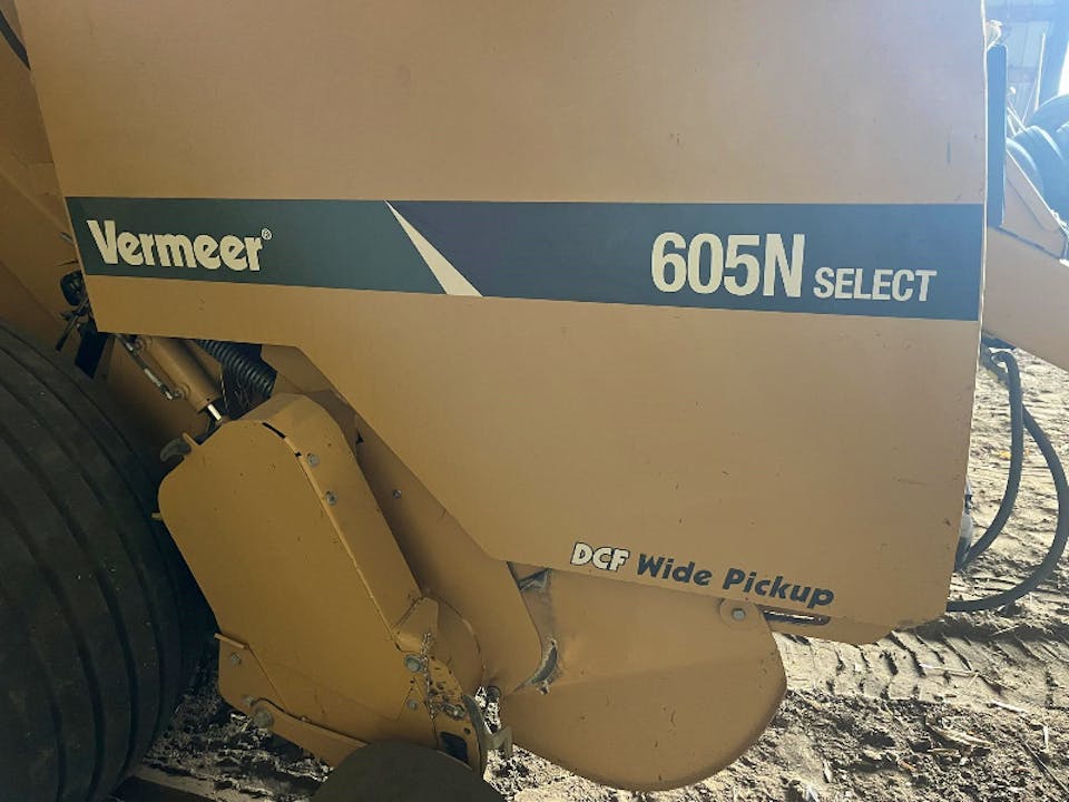 VERMEER 605N