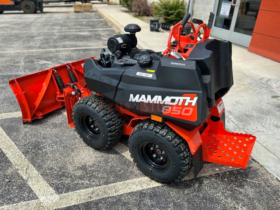 Ariens Mammoth 850  Vehicle