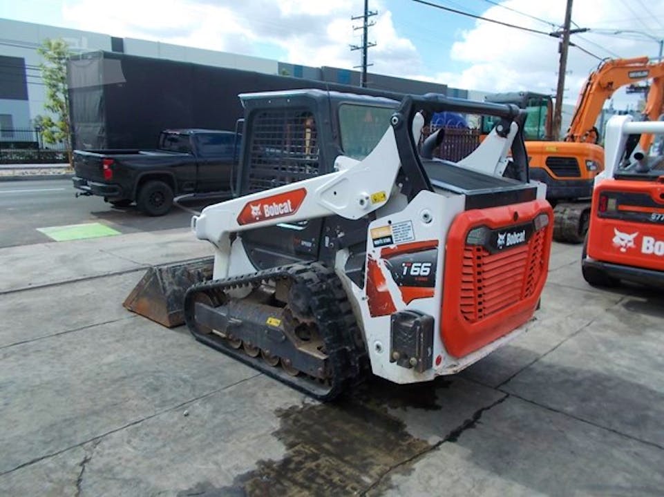 Bobcat T66