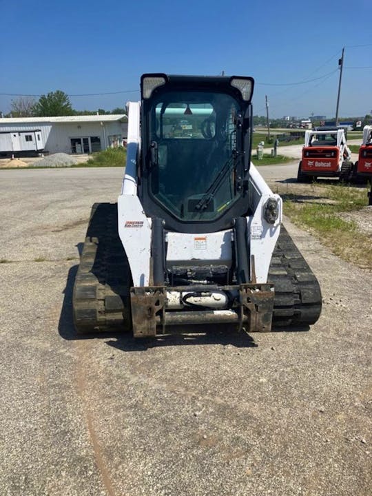 Bobcat T870