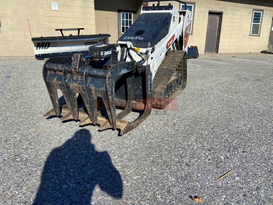 Bobcat 36" Root