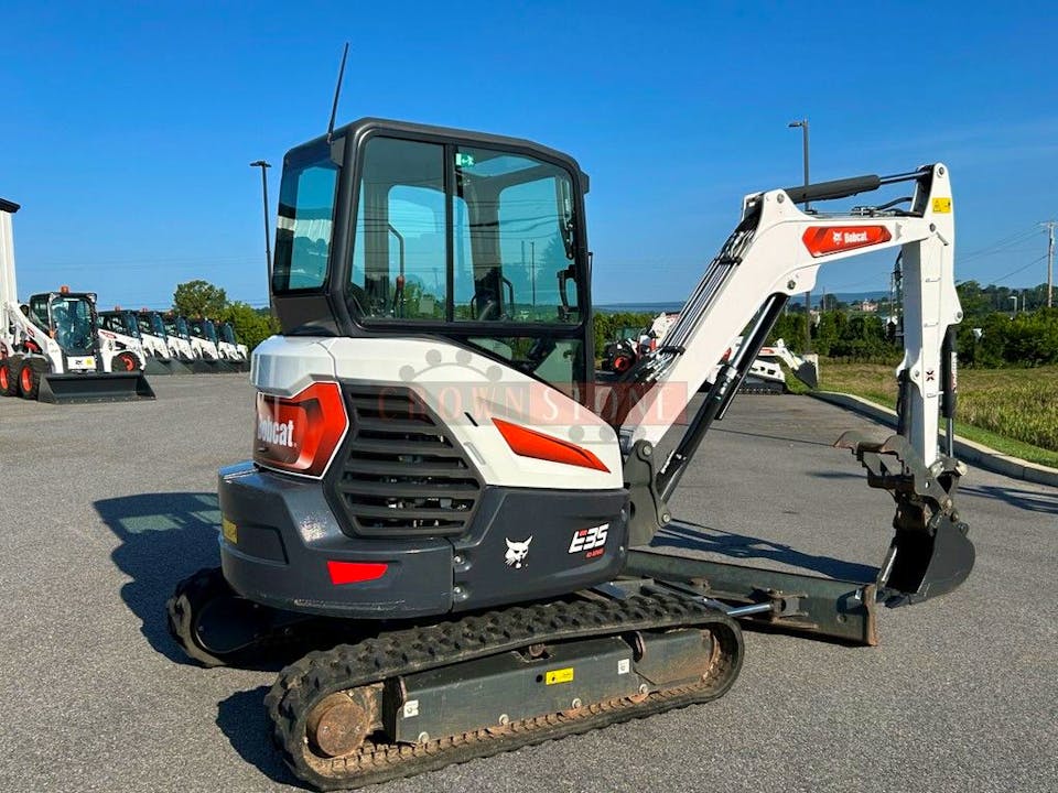 Bobcat E35 R2