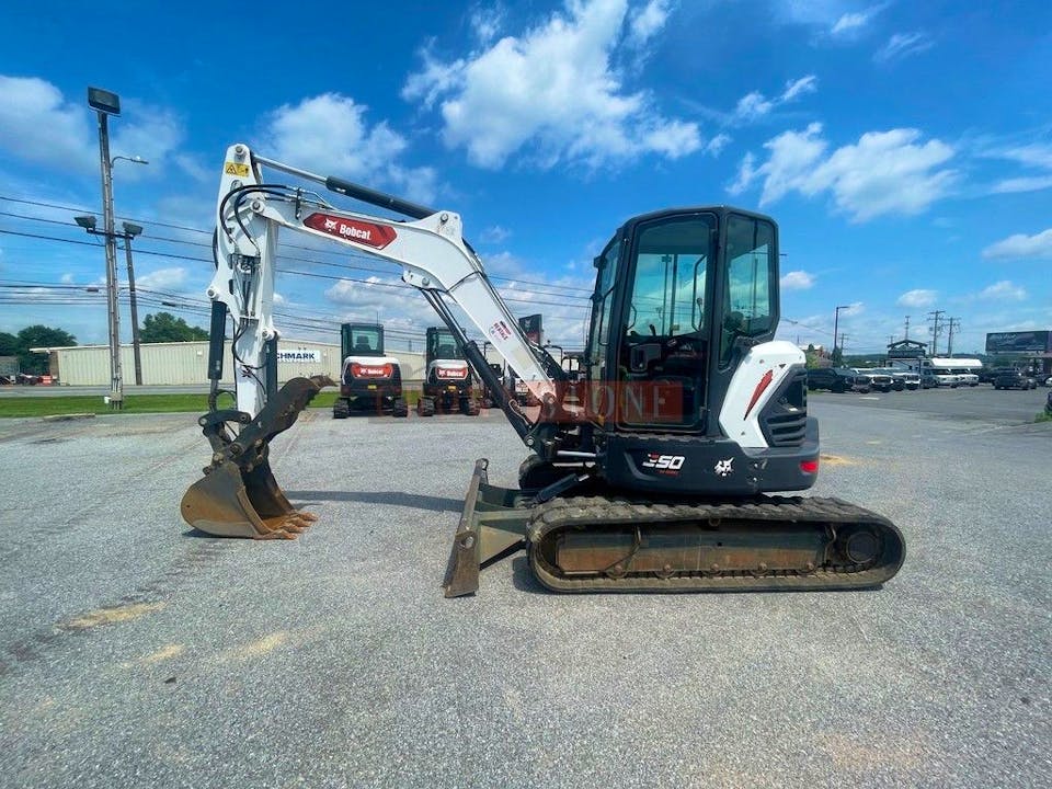 Bobcat E50 R2