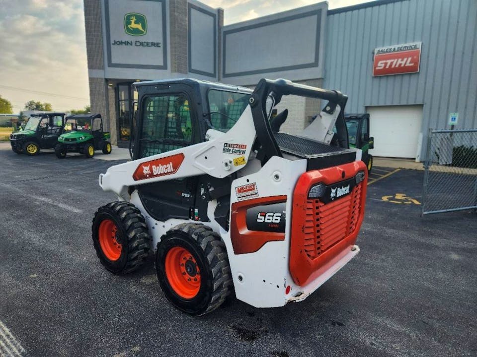 Bobcat S66