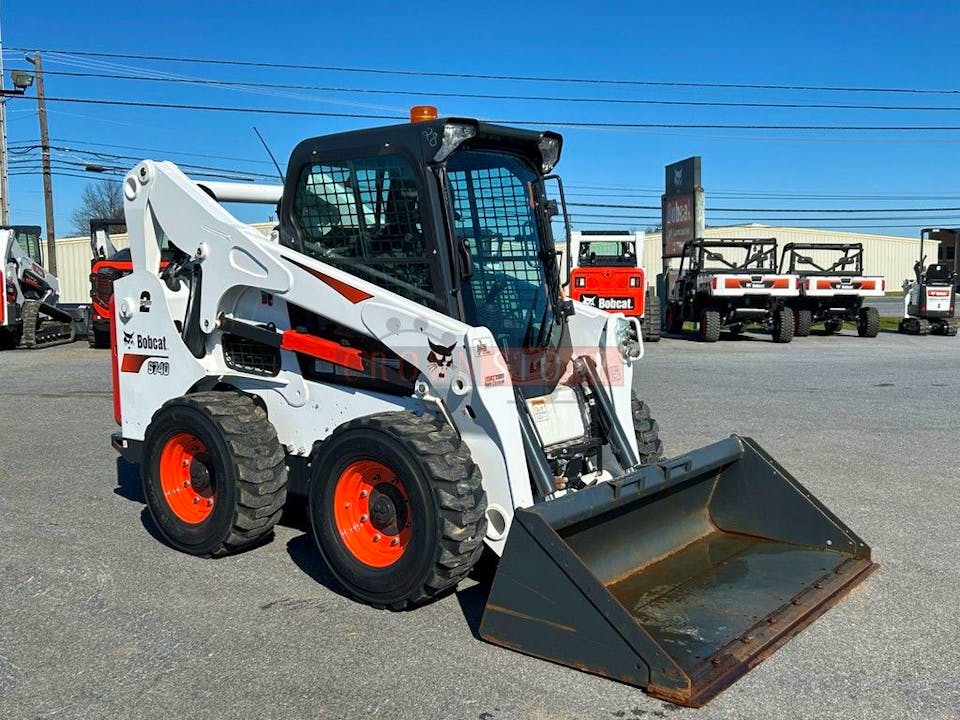Bobcat S740
