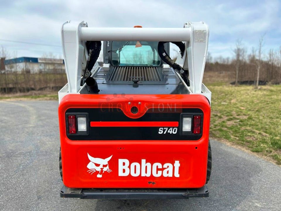 Bobcat S740
